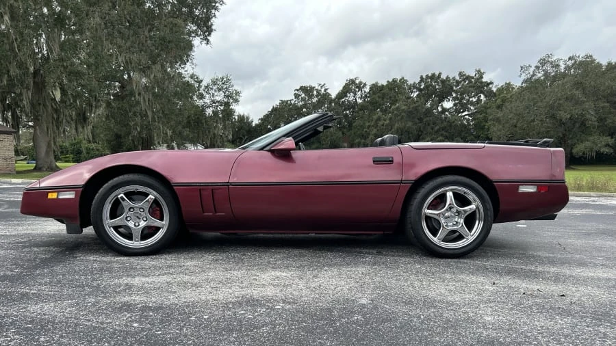 1990 Chevrolet Corvette C4 - Image 2 of 12