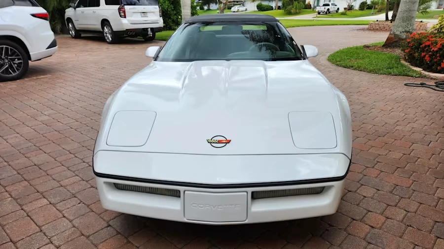 1990 Chevrolet Corvette C4 - Image 3 of 4