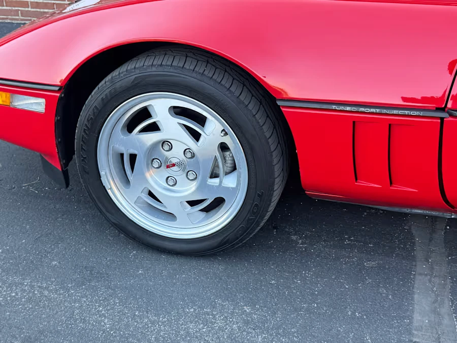 1990 Chevrolet Corvette C4 - Image 7 of 14
