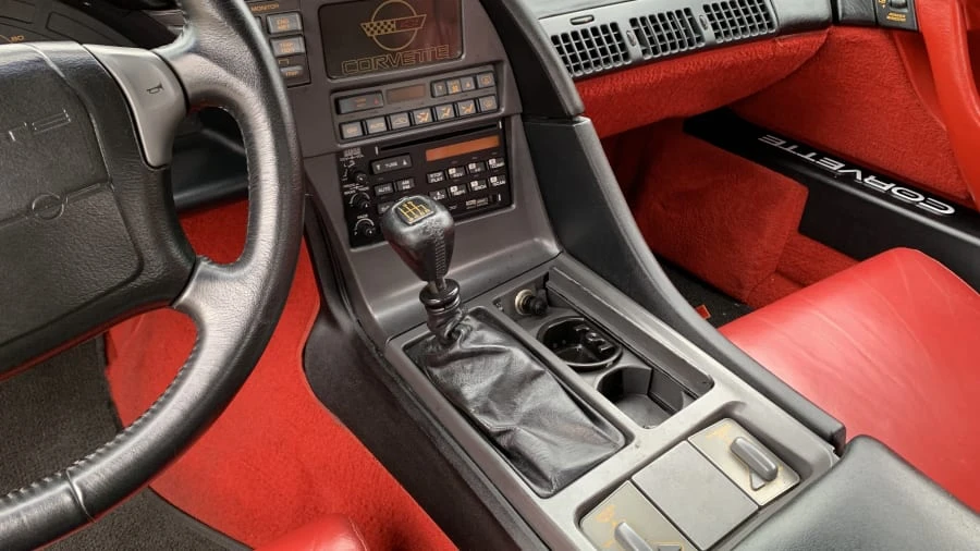 1990 Chevrolet Corvette C4 - Image 4 of 8