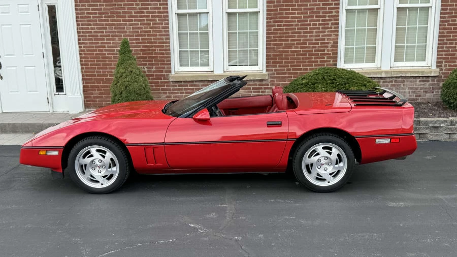 1990 Chevrolet Corvette C4 - Image 5 of 12