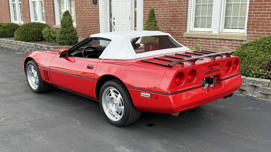 1990 Chevrolet Corvette C4 - Image 3 of 12