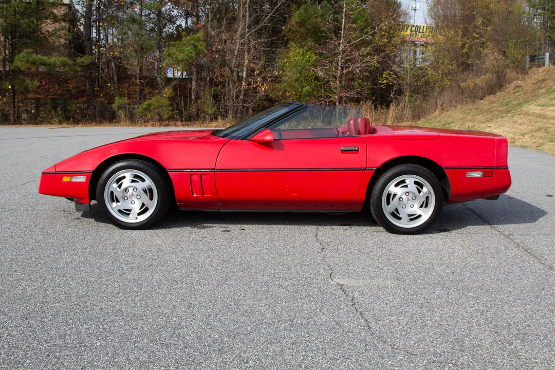 1990 Chevrolet Corvette C4 - Image 12 of 31