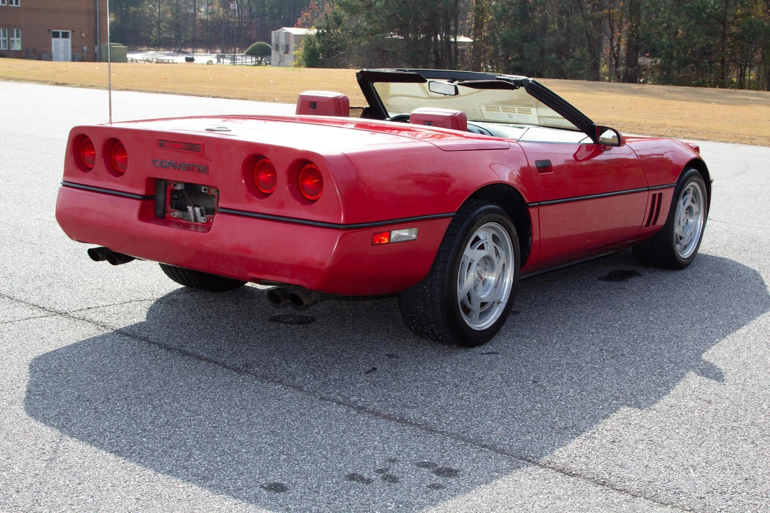 1990 Chevrolet Corvette C4 - Image 17 of 31