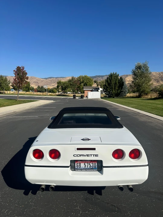 1990 Chevrolet Corvette C4 - Image 13 of 31