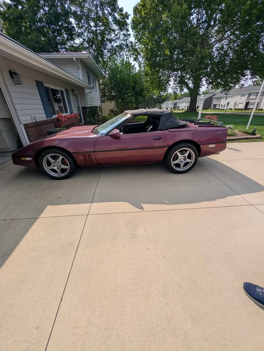 1990 Chevrolet Corvette C4 - Image 1 of 7