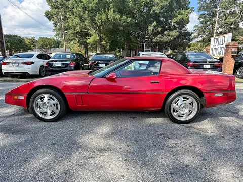 1990 Chevrolet Corvette Convertible 2D