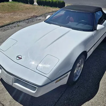 1990 Chevrolet Corvette Convertible 2D