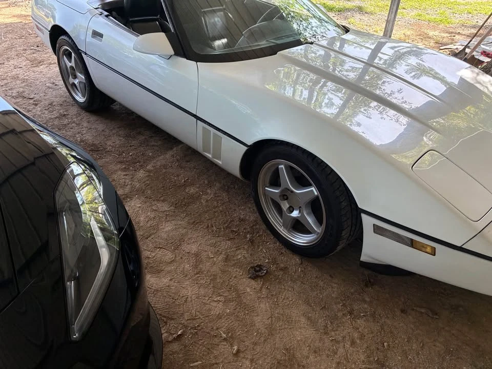 1990 Chevrolet Corvette C4 - Image 13 of 13