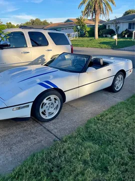 1990 Chevrolet Corvette Convertible 2D