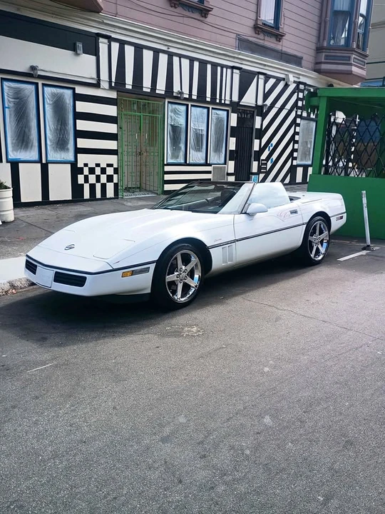 1990 Chevrolet Corvette C4 - Image 1 of 9