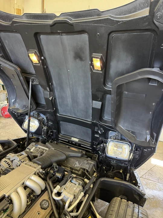 1990 Chevrolet Corvette C4 - Image 19 of 29