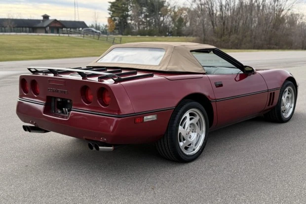 1990 Chevrolet Corvette C4 - Image 2 of 7
