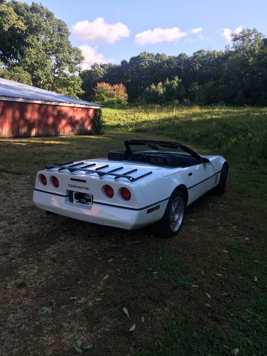 1990 Chevrolet Corvette C4 - Image 2 of 14