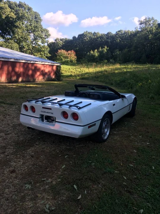 1990 Chevrolet Corvette C4 - Image 2 of 7