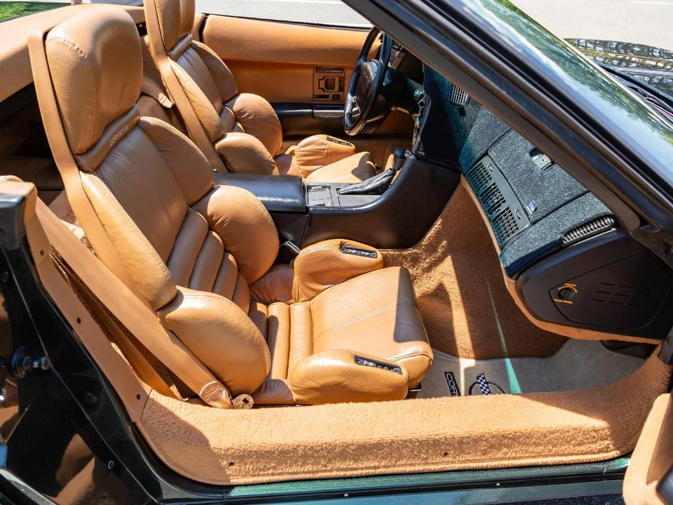 1990 Chevrolet Corvette C4 - Image 5 of 9