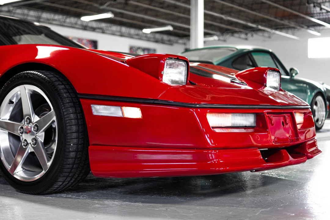 1990 Chevrolet Corvette C4 - Image 20 of 31