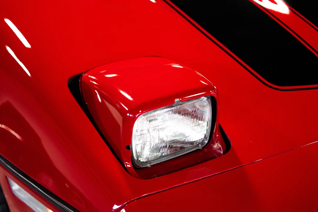 1990 Chevrolet Corvette C4 - Image 21 of 31