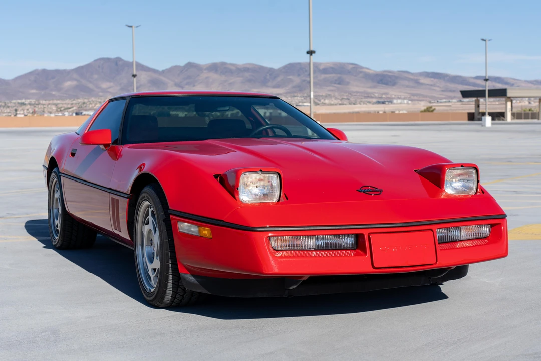 1990 Chevrolet Corvette C4 - Image 21 of 31