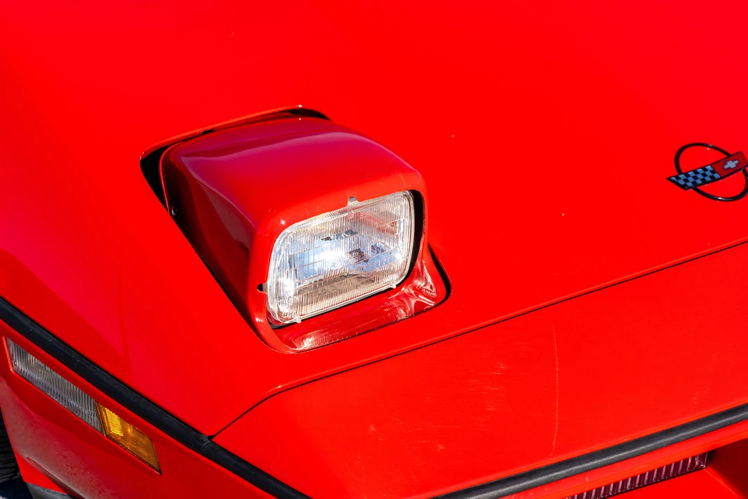 1990 Chevrolet Corvette C4 - Image 29 of 31