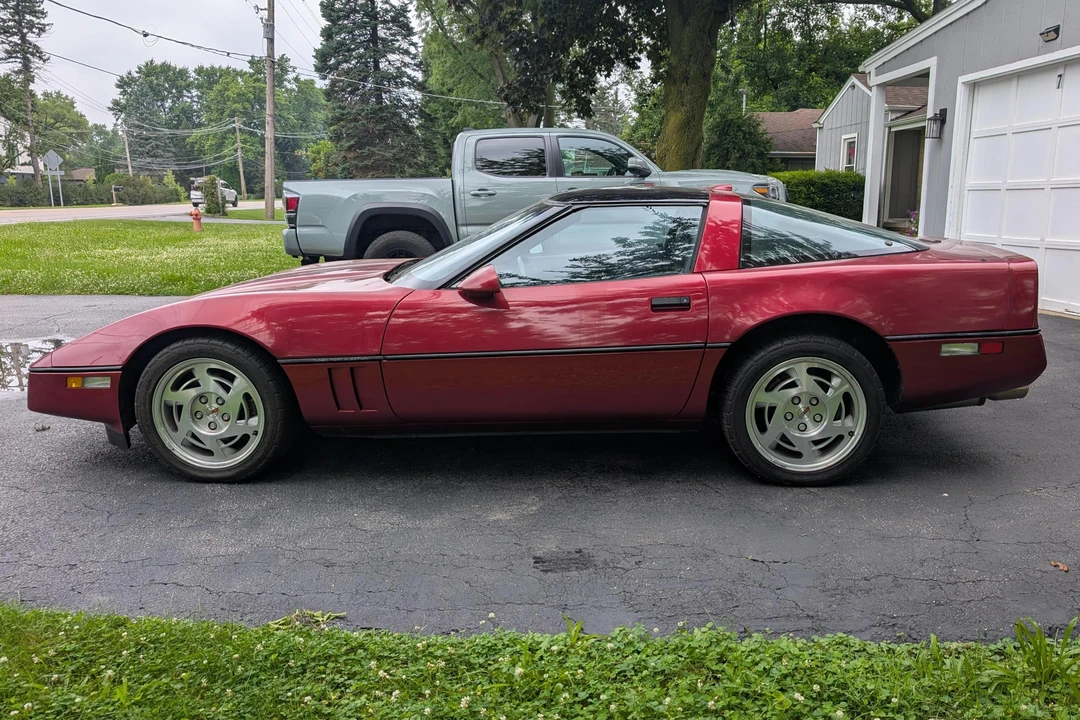 1990 Chevrolet Corvette C4 - Image 3 of 31