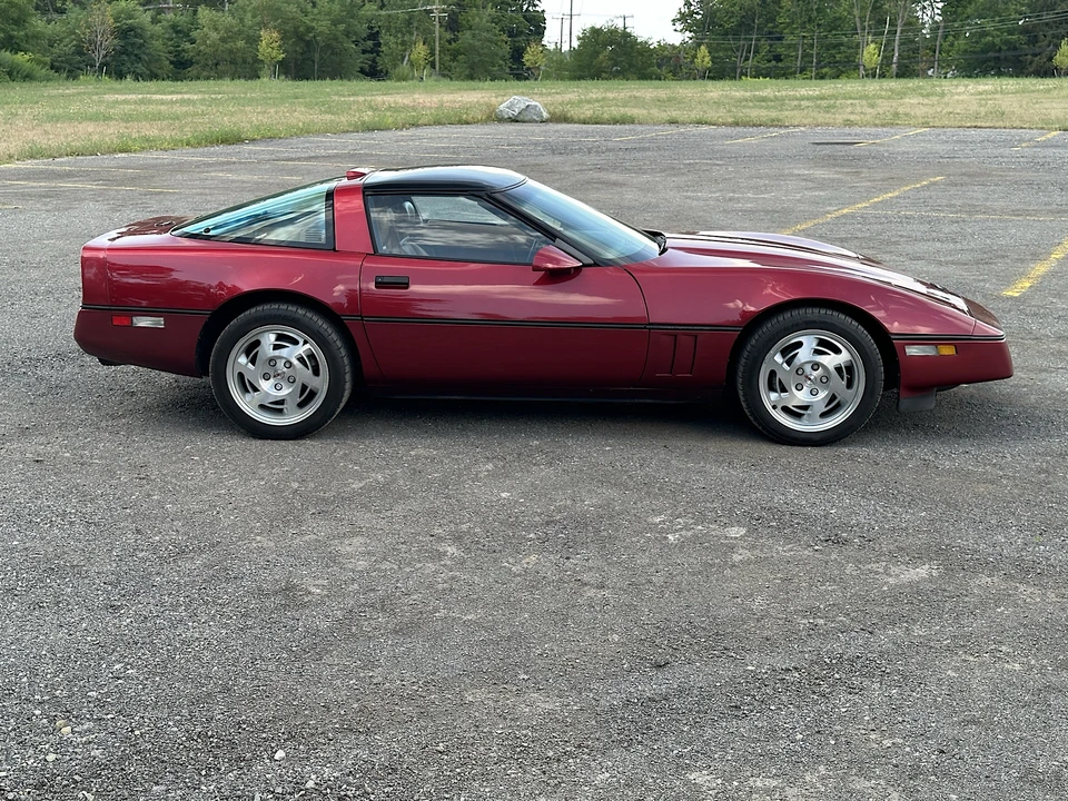 1990 Chevrolet Corvette C4 - Image 13 of 31