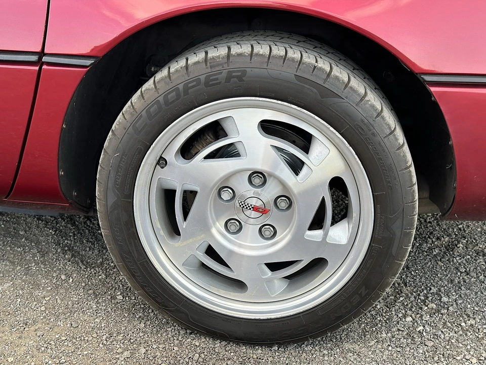 1990 Chevrolet Corvette C4 - Image 28 of 31