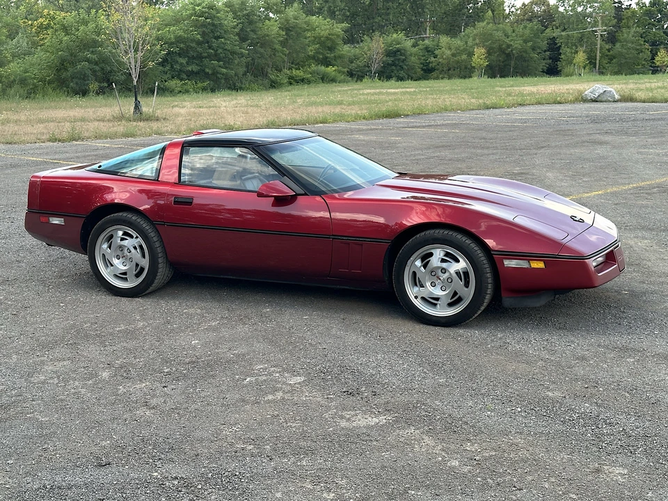 1990 Chevrolet Corvette C4 - Image 12 of 31
