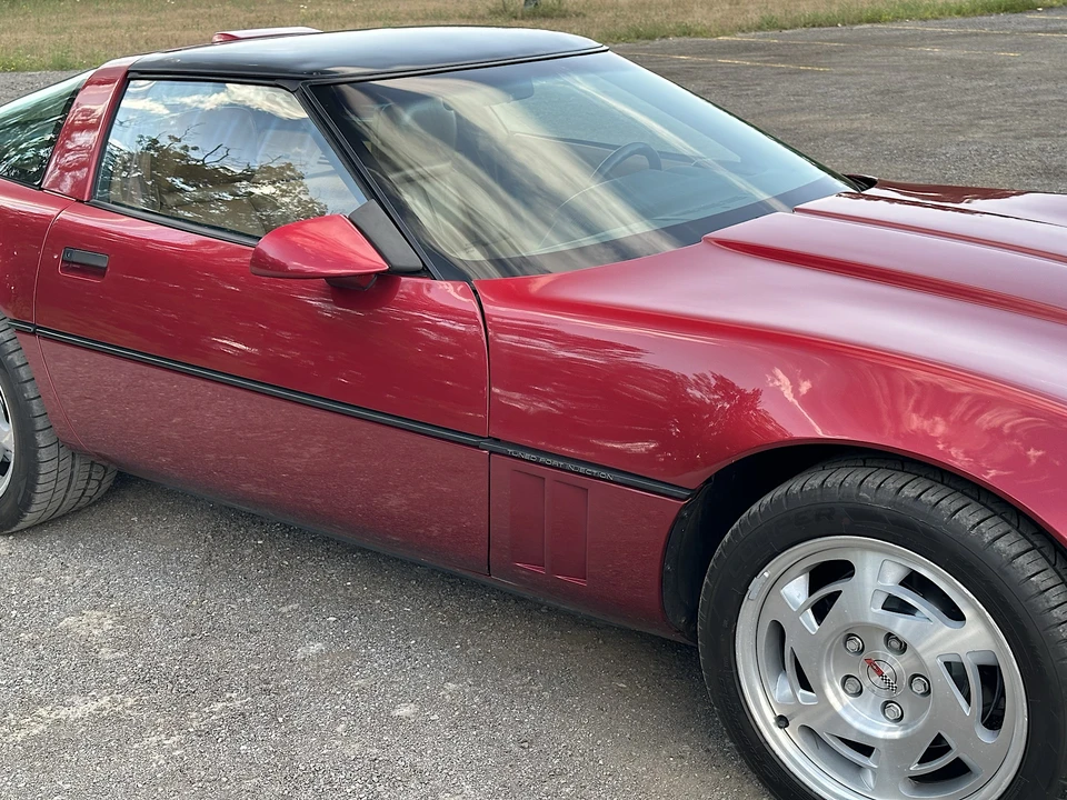 1990 Chevrolet Corvette C4 - Image 30 of 31