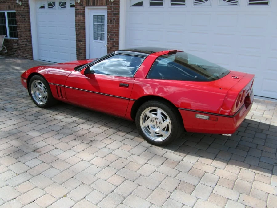 1990 Chevrolet Corvette C4 - Image 2 of 8
