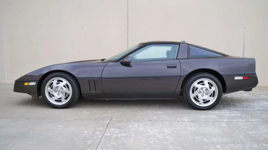 1990 Chevrolet Corvette C4 - Image 2 of 8