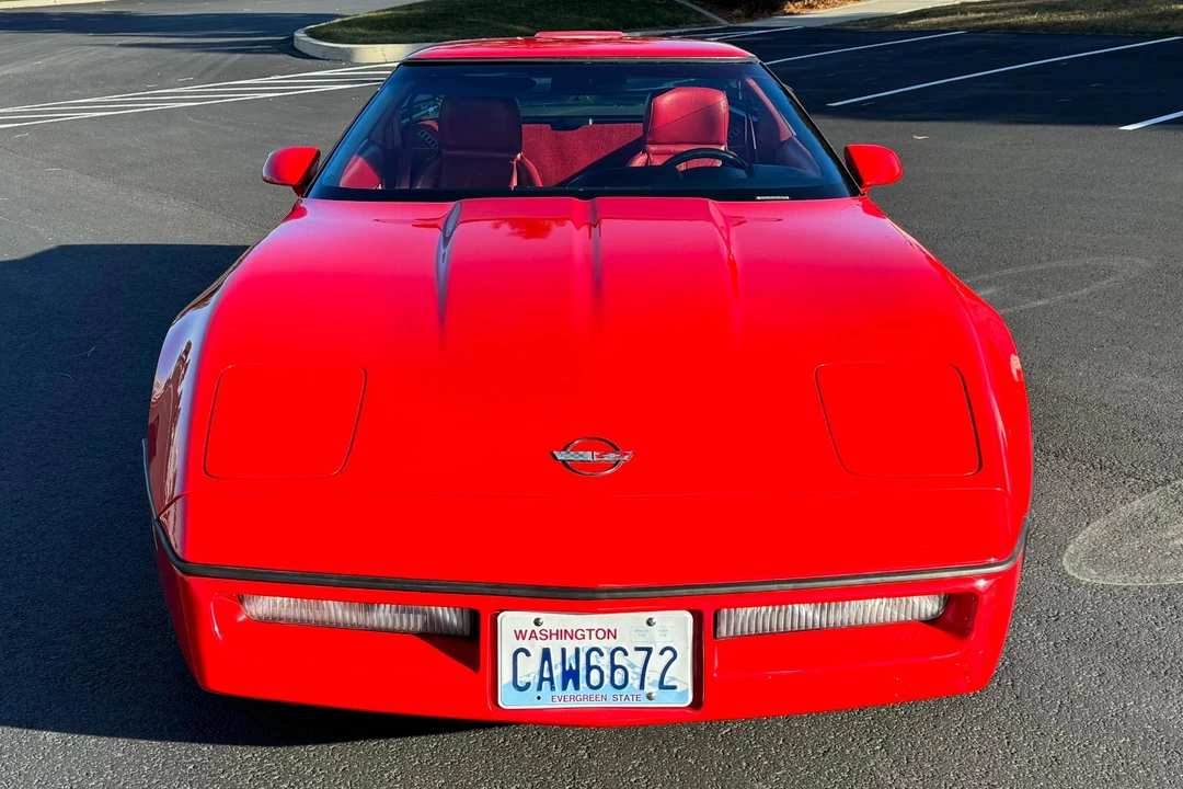 1990 Chevrolet Corvette C4 - Image 2 of 31