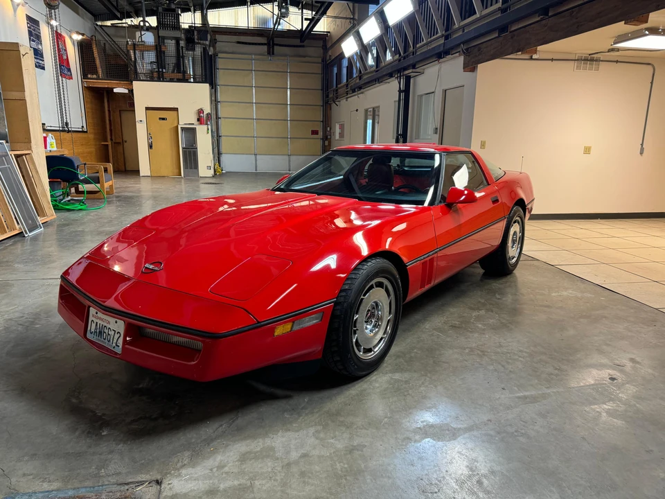 1990 Chevrolet Corvette C4 - Image 9 of 31