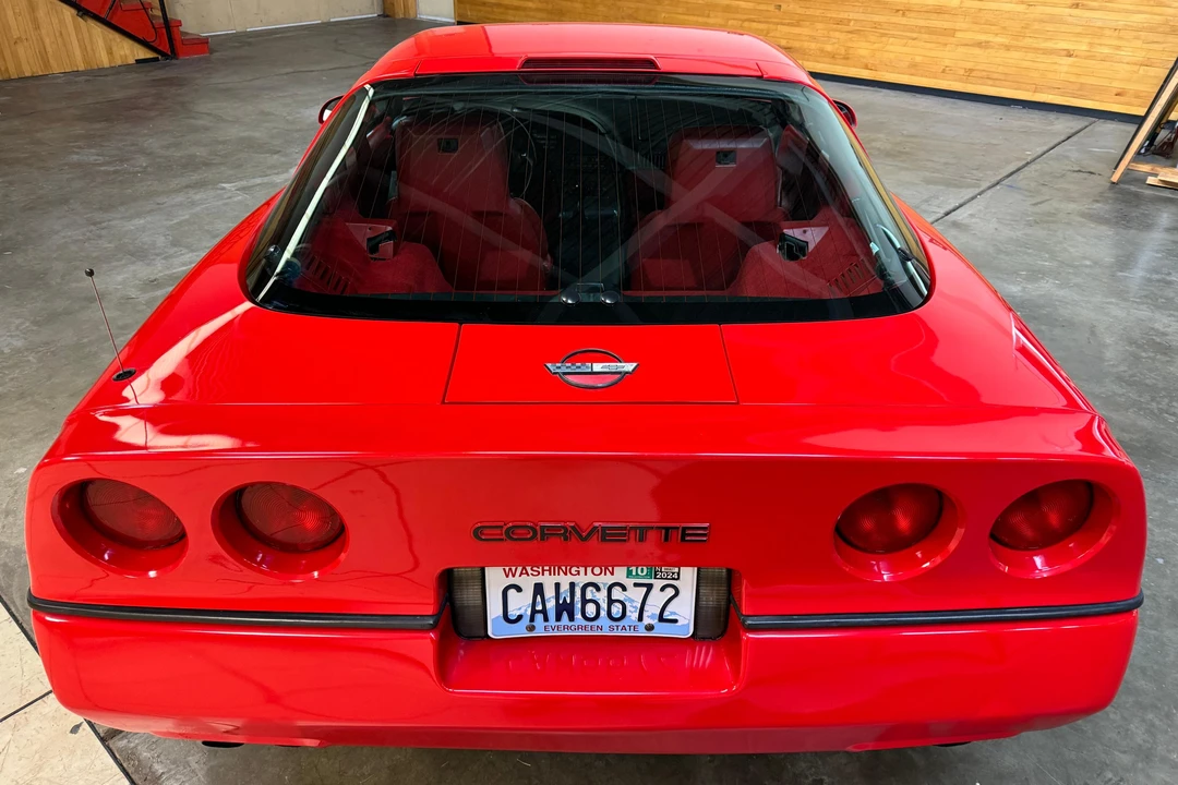 1990 Chevrolet Corvette C4 - Image 5 of 31
