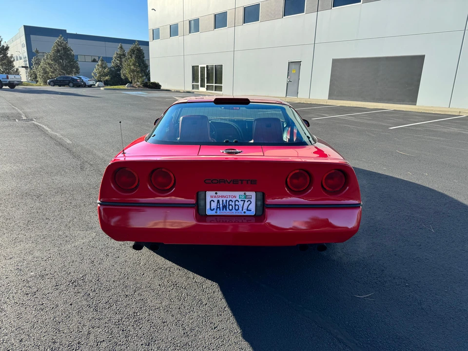 1990 Chevrolet Corvette C4 - Image 11 of 31