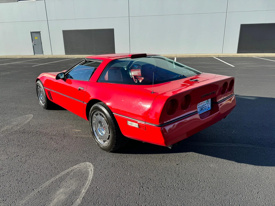 1990 Chevrolet Corvette C4 - Image 10 of 31