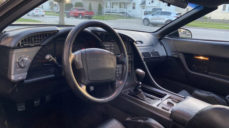 1990 Chevrolet Corvette C4 - Image 4 of 14