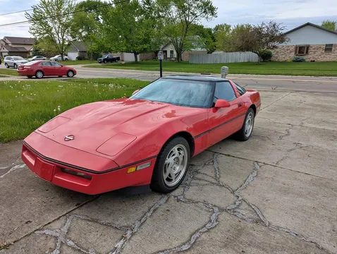 1990 Chevrolet Corvette Coupe 2D