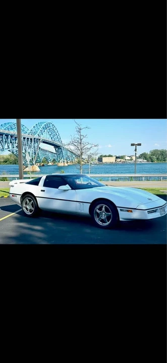 1990 Chevrolet Corvette C4 - Image 13 of 13