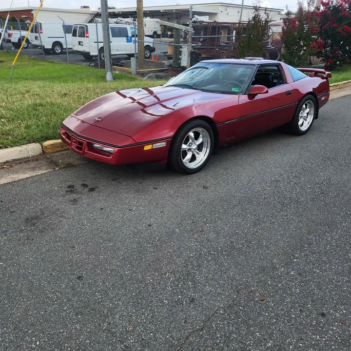 1990 Chevrolet Corvette C4 - Image 2 of 8