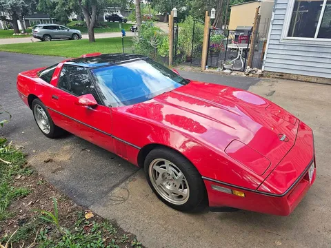 1990 Chevrolet Corvette Coupe 2D
