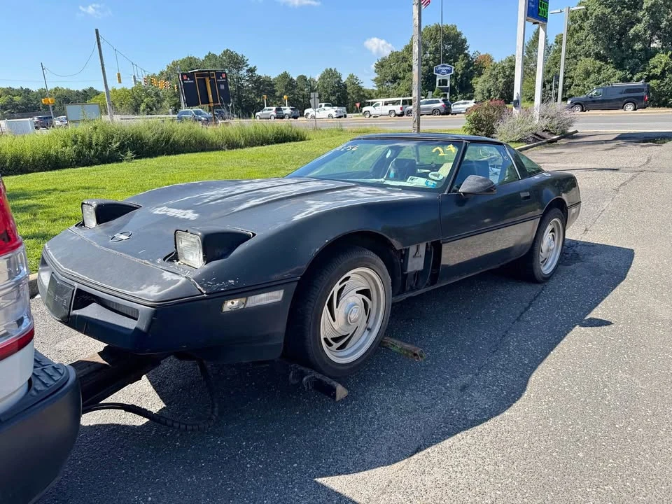 1990 Chevrolet Corvette C4 - Image 1 of 9