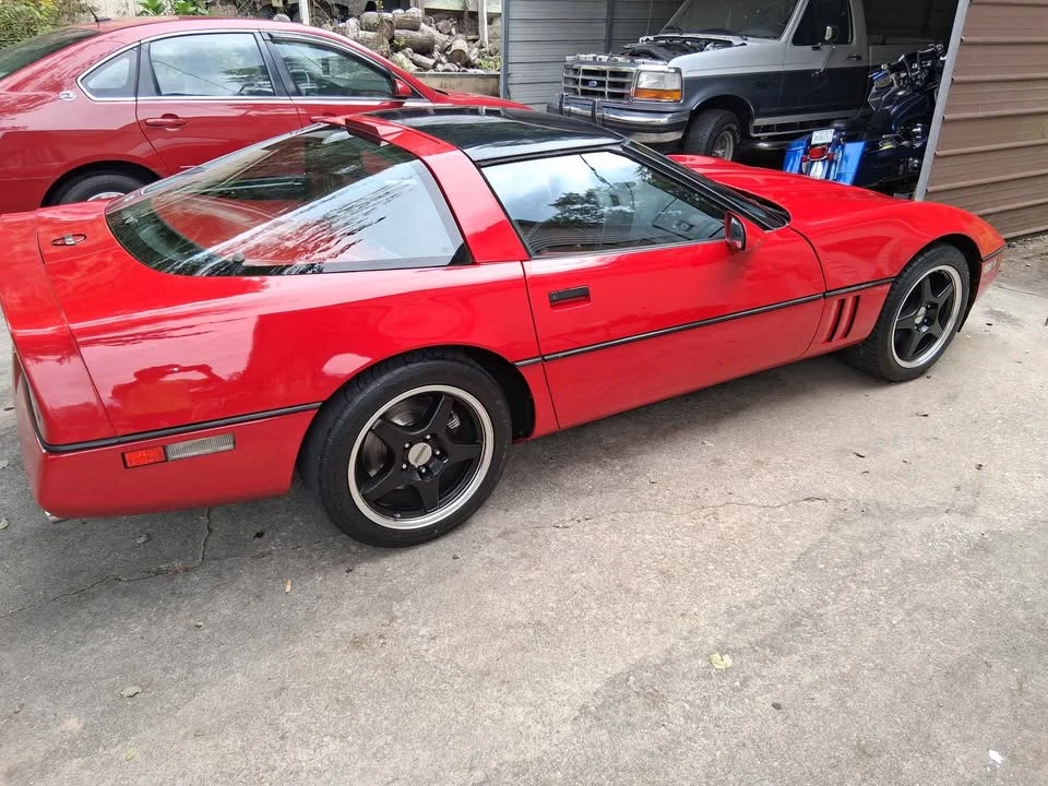 1990 Chevrolet Corvette C4 - Image 18 of 18