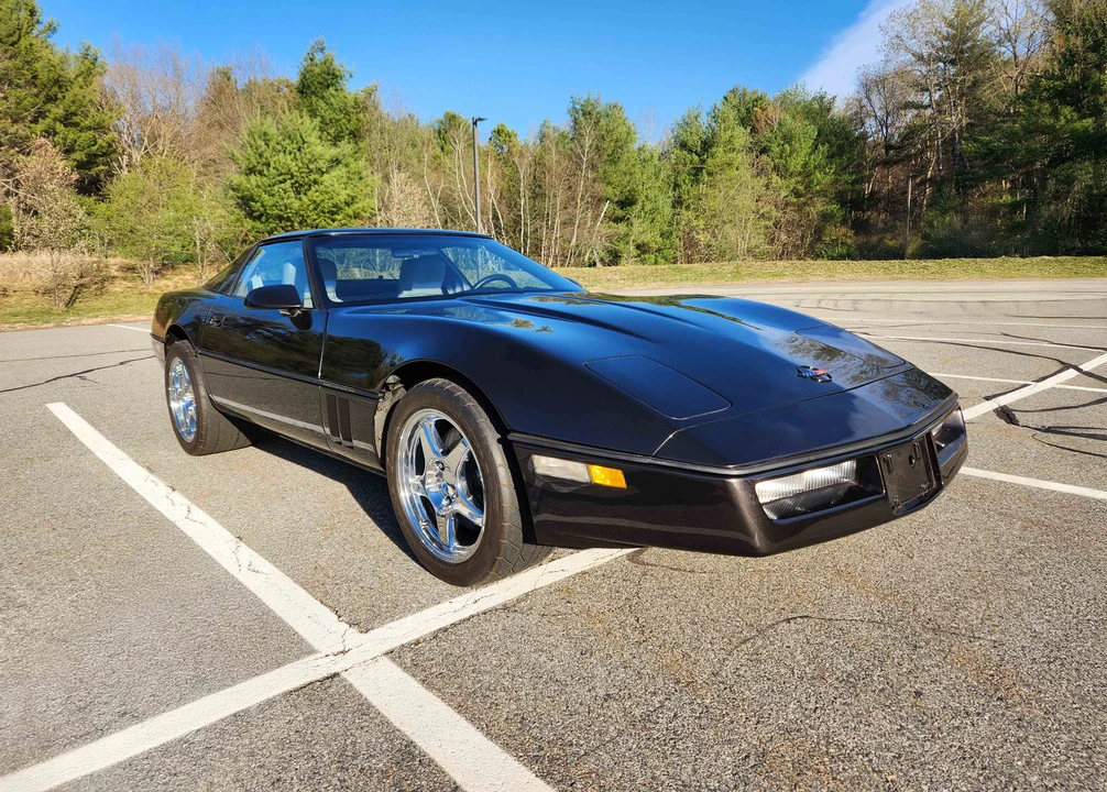 1990 Chevrolet Corvette C4 - Image 10 of 31