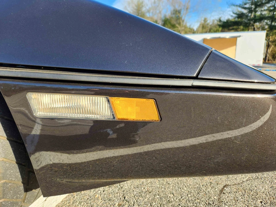 1990 Chevrolet Corvette C4 - Image 23 of 31