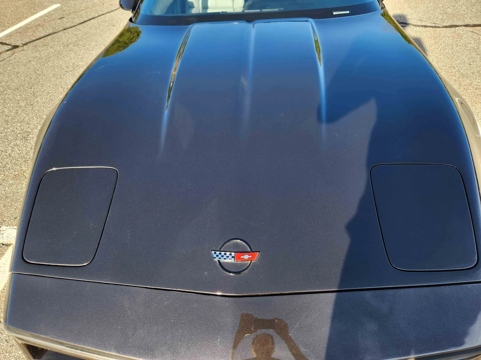 1990 Chevrolet Corvette C4 - Image 17 of 31