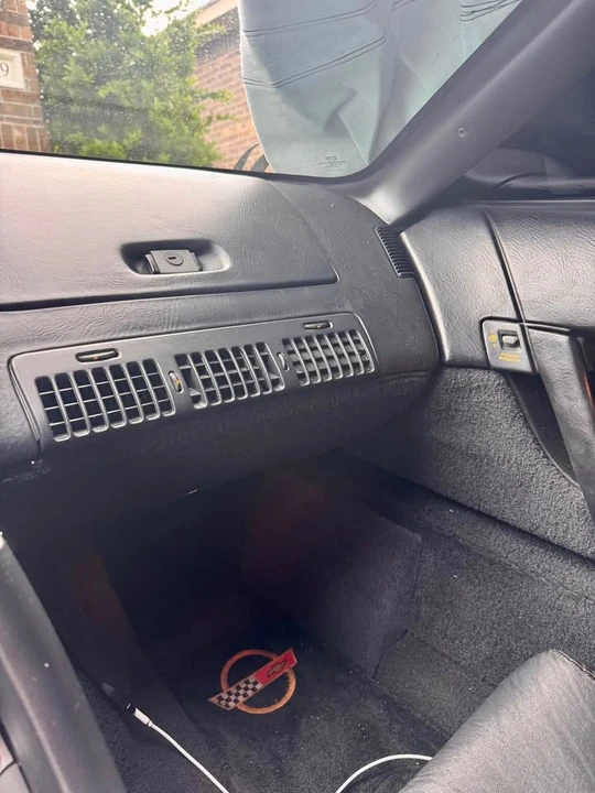 1990 Chevrolet Corvette C4 - Image 3 of 20