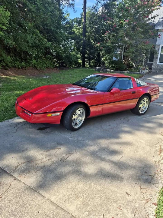 1990 Chevrolet Corvette C4 - Image 1 of 12