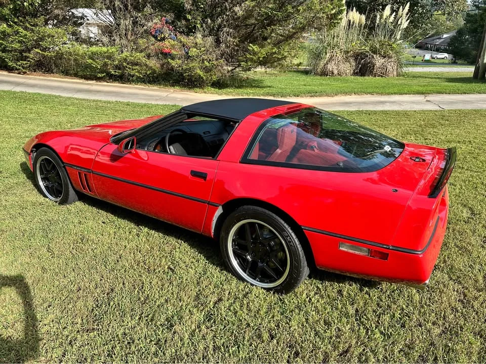 1990 Chevrolet Corvette C4 - Image 5 of 17
