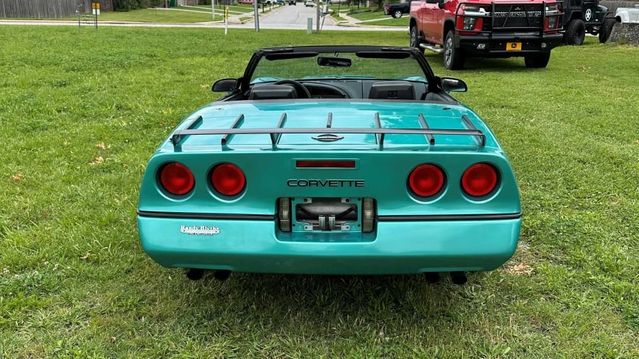 1990 Chevrolet Corvette C4 - Image 5 of 14